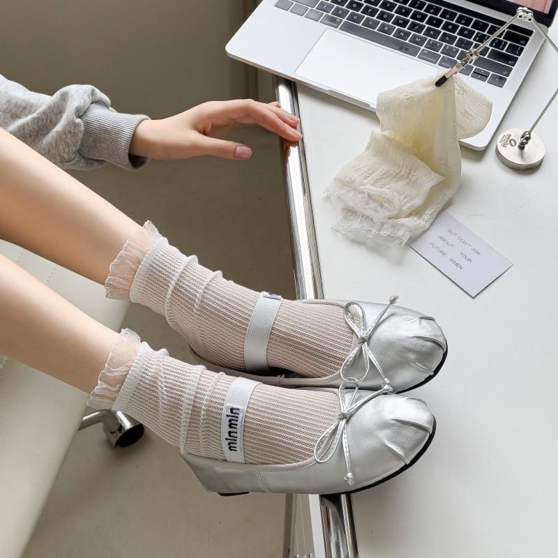 ญี่ปุ่นlolitaฤดูร้อนบางลูกไม้กลางหลอดถุงเท้าผู้หญิงหวานjkโปร่งใสผ้าไหมbreathableถุงเท้าข้อเท้า