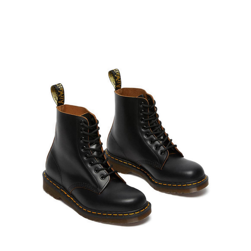 Dr. Martens รุ่น Made in England Vintage 1460 รองเท้าบู๊ทหนัง - สีดำ