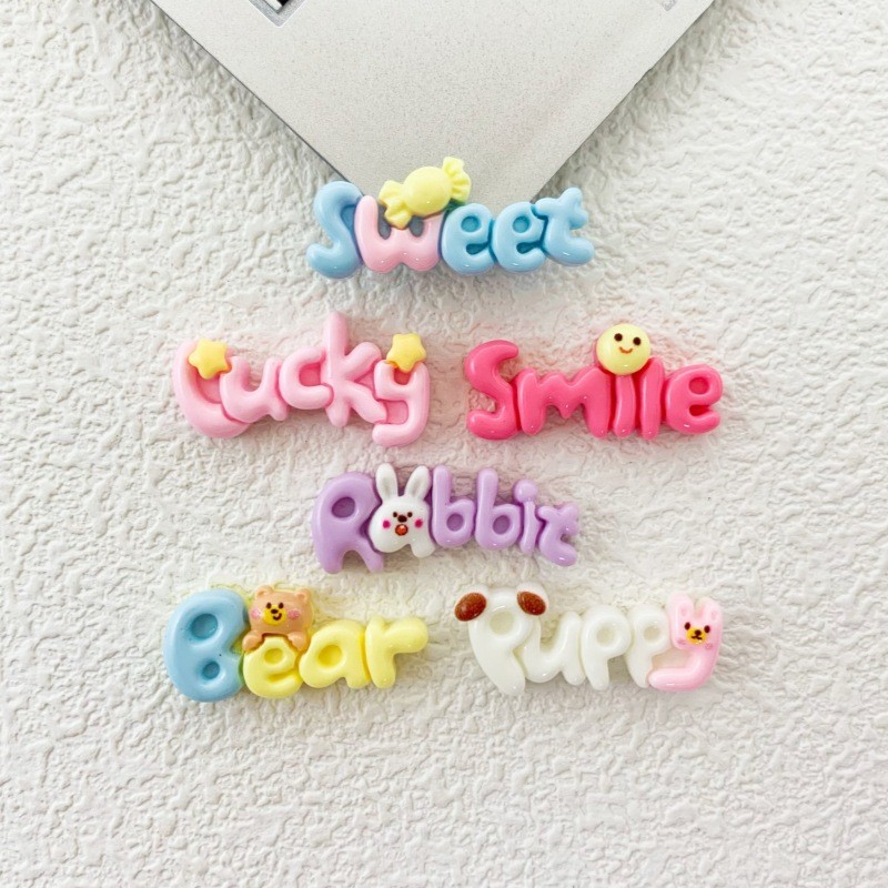 10 ชิ้น ชุดตัวอักษรภาษาอังกฤษสีสันสดใส DIY อุปกรณ์เรซิน กาวครีม เคสโทรศัพท์ ยางรัดผม กิ๊บตกแต่ง