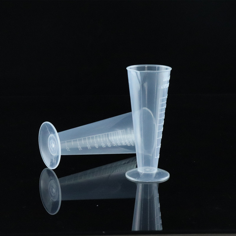 ถ้วยตวงพลาสติก ถ้วยตวงทรงกรวย ถ้วยตวงสามเหลี่ยม 50ml100ml ชานมพร้อมสเกล ถ้วยตวง ถ้วยตวง