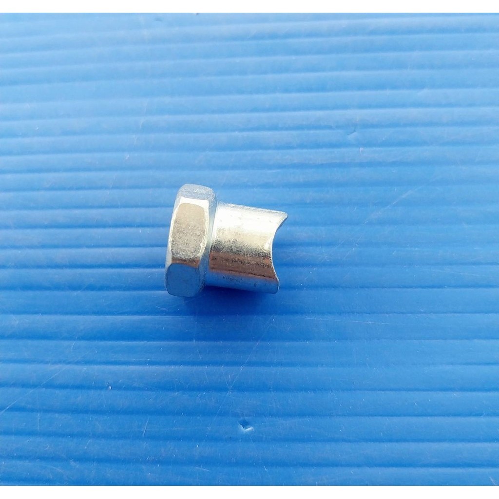 95015-42000น็อตปรับตั้งเบรคแท้HONDA Wave110i, Super cub,Wave100,Wave125s/r/iและรุ่นอื่นๆ อะไหล่แท้ศู