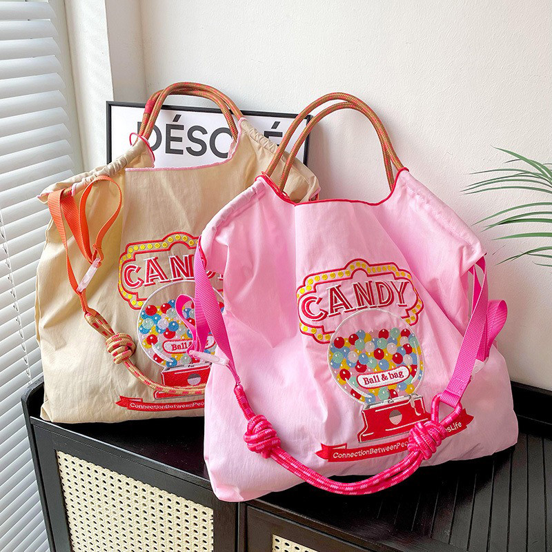 กระเป๋าช้อปปิ้งไนลอนแฟชั่นพร้อมเย็บปักถักร้อย Ball-Chain เป็นมิตรกับสิ่งแวดล้อมสายคล้องไหล่อุปกรณ์เสริมกระเป๋าสะพายข้าง - รูปที่ 2