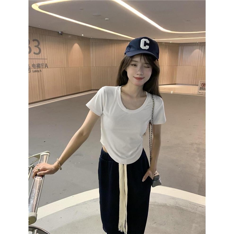 cherryshop🍒พร้อมส่ง เสื้อยืดผู้หญิง เสื้อรัดรูป แขนสั้นแฟชั่น คอยูสีพื้น น่ารัก ผ้าใส่สบาย สไตล์เกาหลี - รูปที่ 3