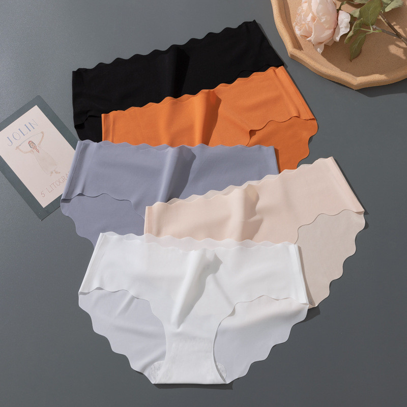 [YTL][YTL]กางเกงในไร้ขอบ ใส่สบาย ผ้านิ่ม ไม่อึดอัด ยืดหยุ่นและบางเบาดูดซับเหงื่อและระบายอากาศได้ดี