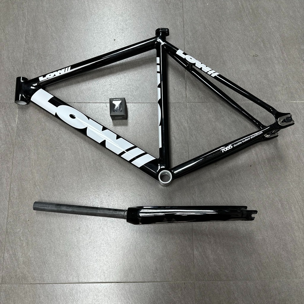 แขนคาร์บอน Fixed Gear LOW II F1