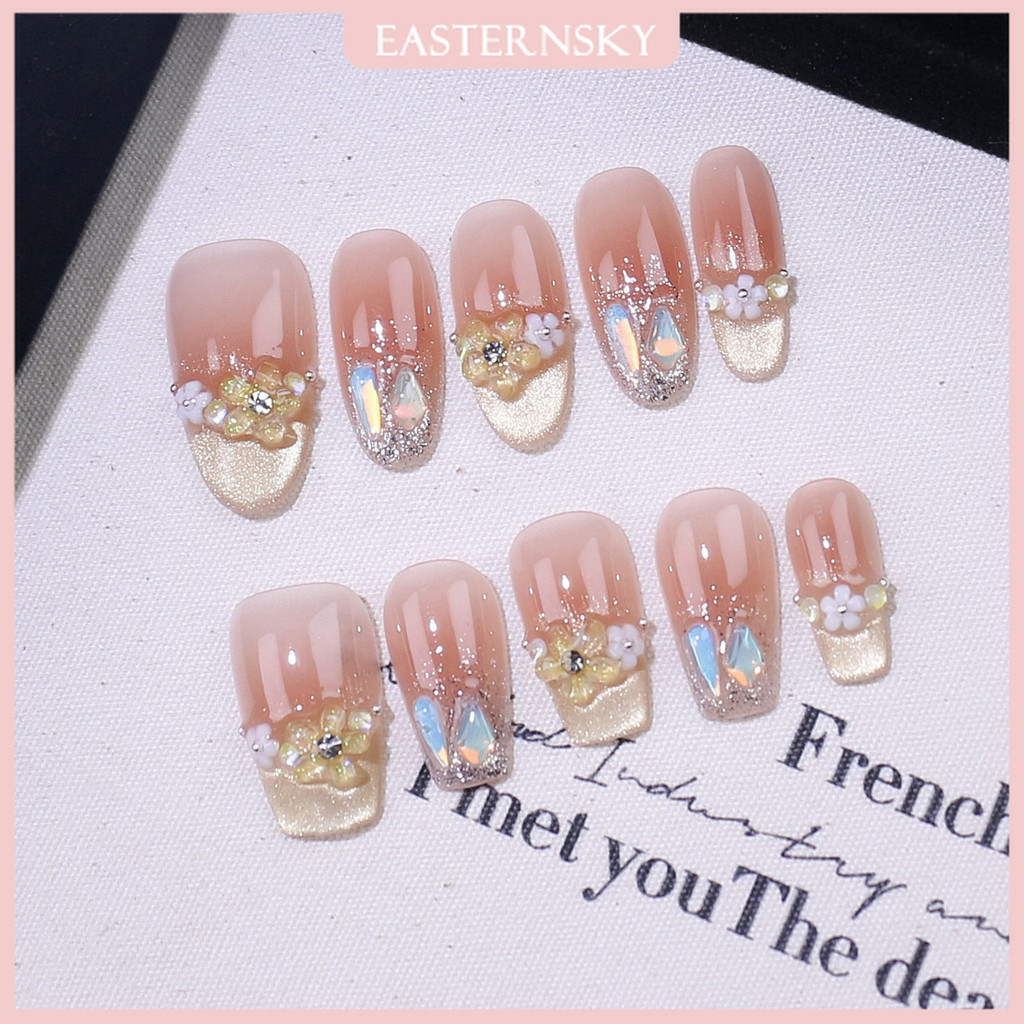[กาวฟรี] Handmade Flower Diamond Gold French Cats Eye Nail Enhancement Patch แป้งถอดได้ Blusher เล็บปลอม