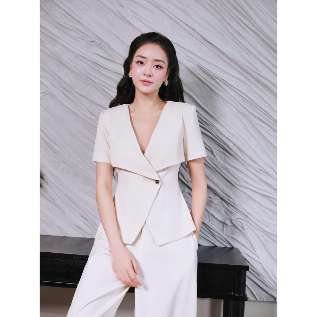 เสื้อเชิ้ตแขนสั้นคอปกไขว้ + กางเกงขากว้าง - 4 สี - ทุกขนาด S/M/L/XL - D1112