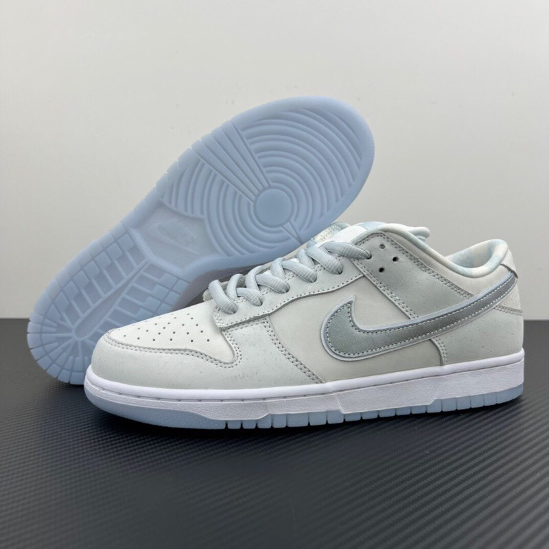Nike SB Dunk Low X Concept “White Lobster”