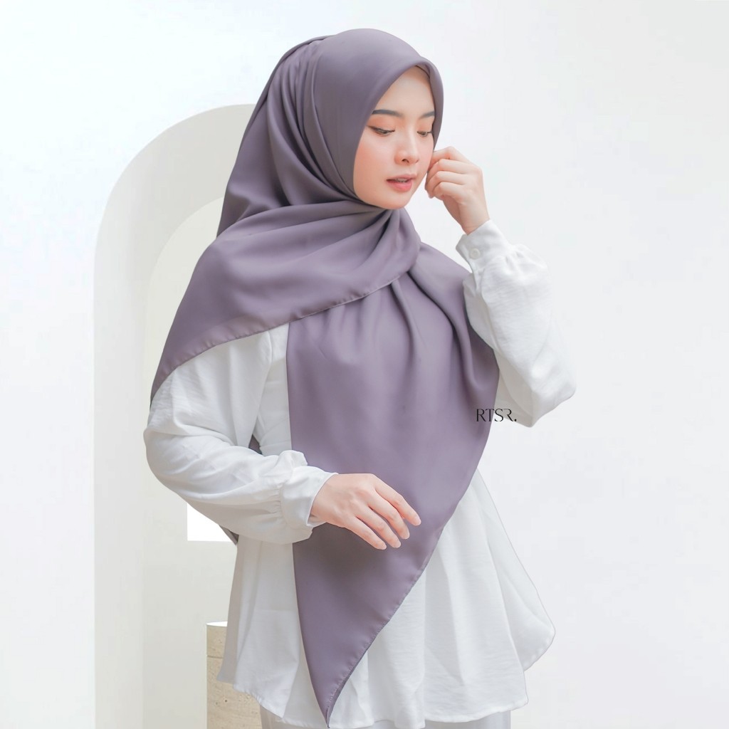 RTSR QADIRA & HILYA SYARI BASIC PREMIUM JUMBO SQUARE VEIL