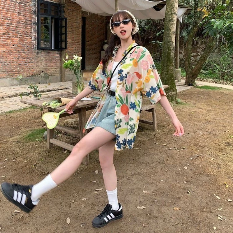 Couture เสื้อเชิ้ตฮาวายผู้หญิง ลายดอกไม้ แขนสั้น thumbnail 4