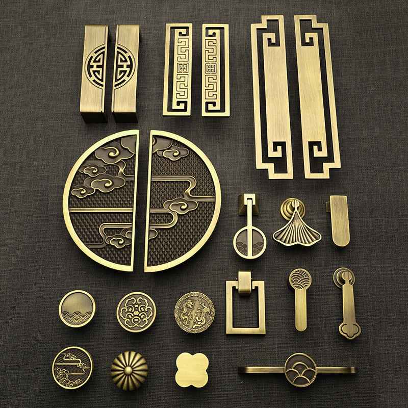 ทองเหลืองจีนจับประตูตู้ใหม่จีนบรอนซ์มือจับประตูย้อนยุคตู้เสื้อผ้าจับโบราณลิ้นชักจับ