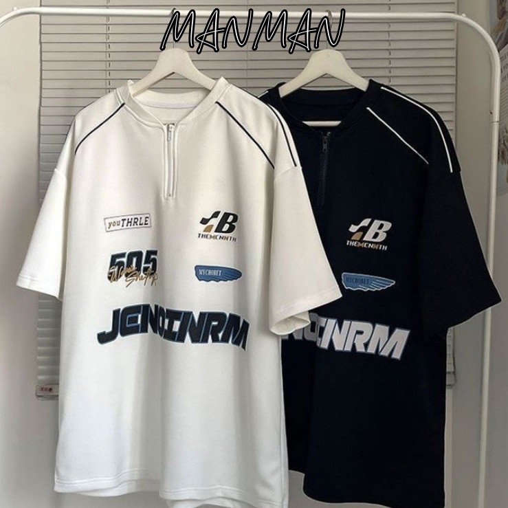 M＆M แขนสั้นผู้ชาย มีซิป เสื้อเจอร์ซีย์สไตล์อเมริกัน รุ่นหลวม คอกลมแขนสั้น พิมพ์ลาย แฟชั่นยอดนิยม