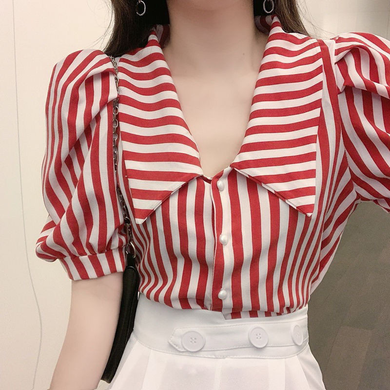 Retro Stripedพัฟแขนเสื้อแขนสั้นผู้หญิงออกแบบNicheหลวมSlimเสื้ออินเทรนด์Retro Outlessเสื้อแขนสั้นเสื้อหญิงDualó感小宽松显瘦 5.14