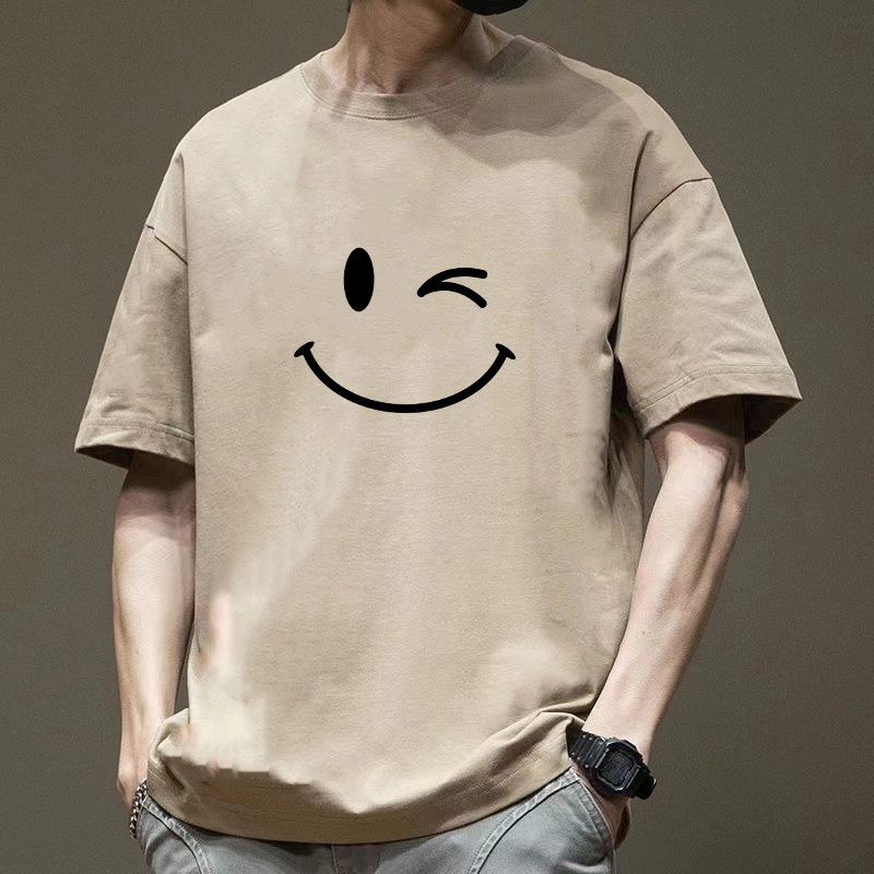 衣服 男短袖ทีเชิ้ตคอกลมชายฤดูร้อนสบายๆเสื้อยืดขนาดบวกผู้ชายเสื้อผ้าแขนสั้นสีขาวทีเสื้อยืดสําหรับผู้ชายด้านบนหลวมบางแฟชั่นผู้ชายม-4เอ็กแอล