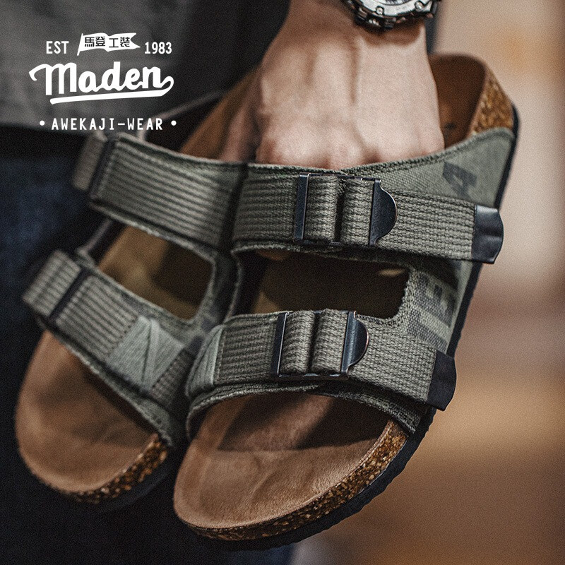 Maden ยี่ห้อ workwear สไตล์ผู้ชายแฟชั่นฤดูร้อนใหม่และฤดูร้อนใหม่กลางแจ้งชายหาดอินเทรนด์รองเท้าแตะผู้ชายในร่ม retro ลายพรางผ้าใบหนา soled cork flip flops