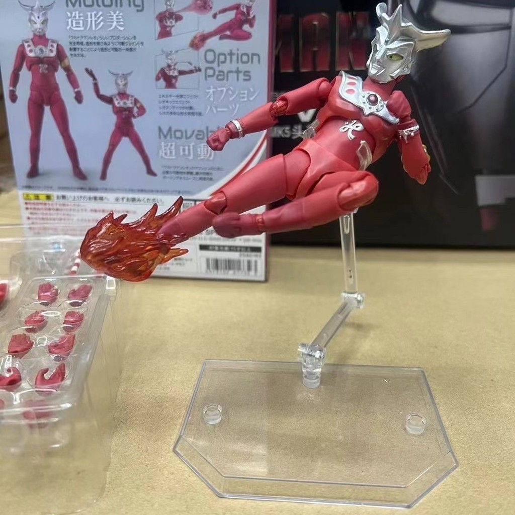 ฟิกเกอร์เคลื่อนที่ SHF Leo Ultraman Leo Showa L77 Ultraman Six Brothers ในประเทศ
