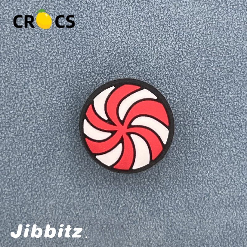 ใหม่ อุปกรณ์เสริมหัวเข็มขัด รูปดอกไม้ สําหรับตกแต่งรองเท้า Crocs DIY