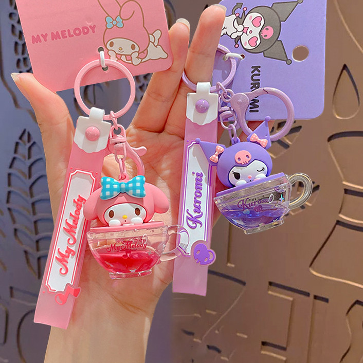 ของแท ้ Sanrio ถ ้ วยกาแฟขวดน ้ ํามันพวงกุญแจกระเป ๋ านักเรียนจี ้ การ ์ ตูนของขวัญขนาดเล ็ ก