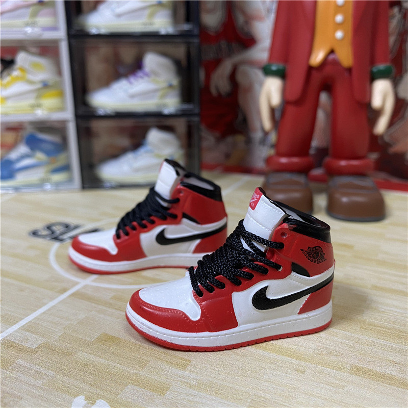1/6 มินิรองเท้าผ้าใบรุ่น 3ดล รองเท้าผ้าใบสามมิตินักเรียนเดสก์ท็อปมินิเครื่องประดับตกแต่ง