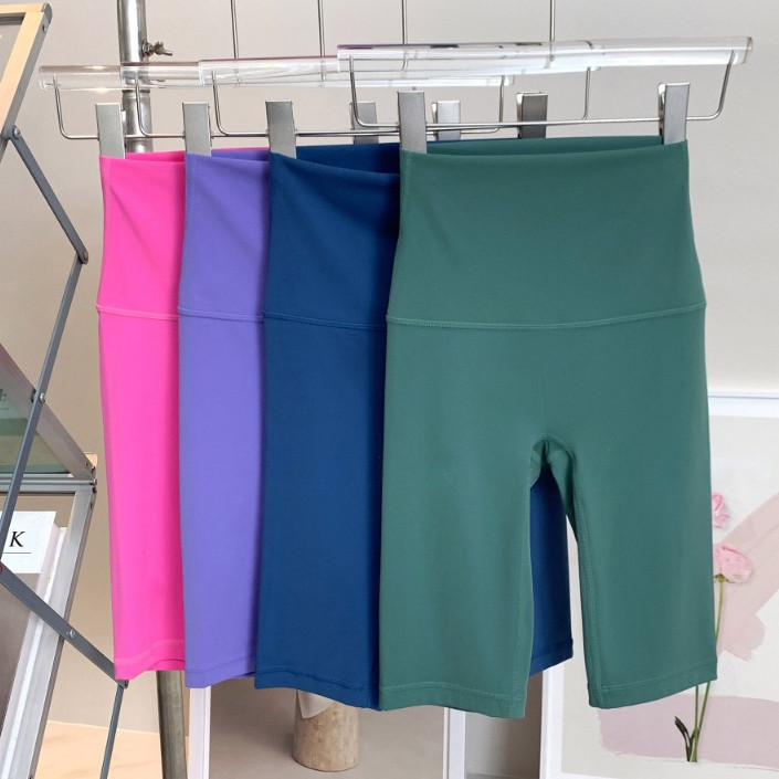 【 Yogatruth 】 กางเกงขาสั ้ นกีฬาเอวสูงไม ่ มีตะเข ็ บก ้ นพีชยิมฟิตเนส