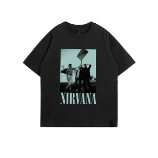 เสื้อยืดผู้ชายเท่ๆ สกรีนลายวงสุดฮิต เสื้อสตรีทแฟชั่นวินเทจ oversize แฟชั่นย้อนยุค เสื้อวงวินเทจเท่ๆ โอเวอร์ไซส์คนอ้วน