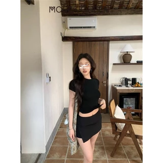 MOSESQUEEN เสื้อยืดแขนสั้นคอกลมรัดรูปแบบอเมริกันสําหรับผู้หญิงในฤดูร้อนสาวร้อนเสื้อบอททอมบางและอเนกประสงค์อารมณ์สั้นสะดือด้านบน #62846
