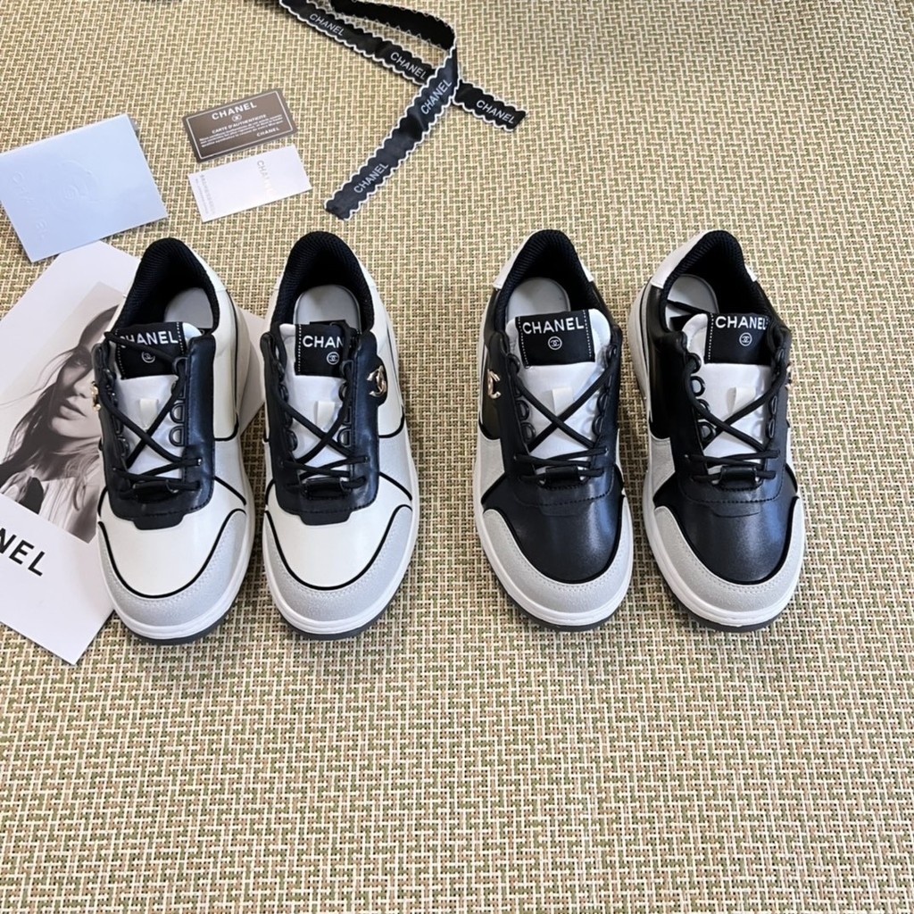 รองเท้าผ้าใบ Chanel Panda สีดำและขาวใหม่ปี 2024 รองเท้าผ้าใบแบบสบาย รองเท้าผ้าใบหนังแท้สีขาว