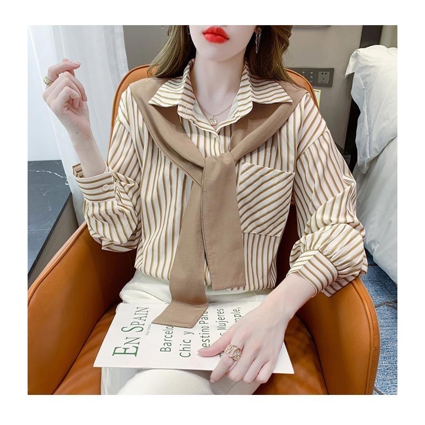 mimi&didi.เสื้อเชิ้ตแขนยาวลายทางแฟชั่นผู้หญิง Office ปกPOLO ผ้าคลุมไหล่ปลอมทรงหลวมมีกระเป๋า สไตล์เกาหลี#W334