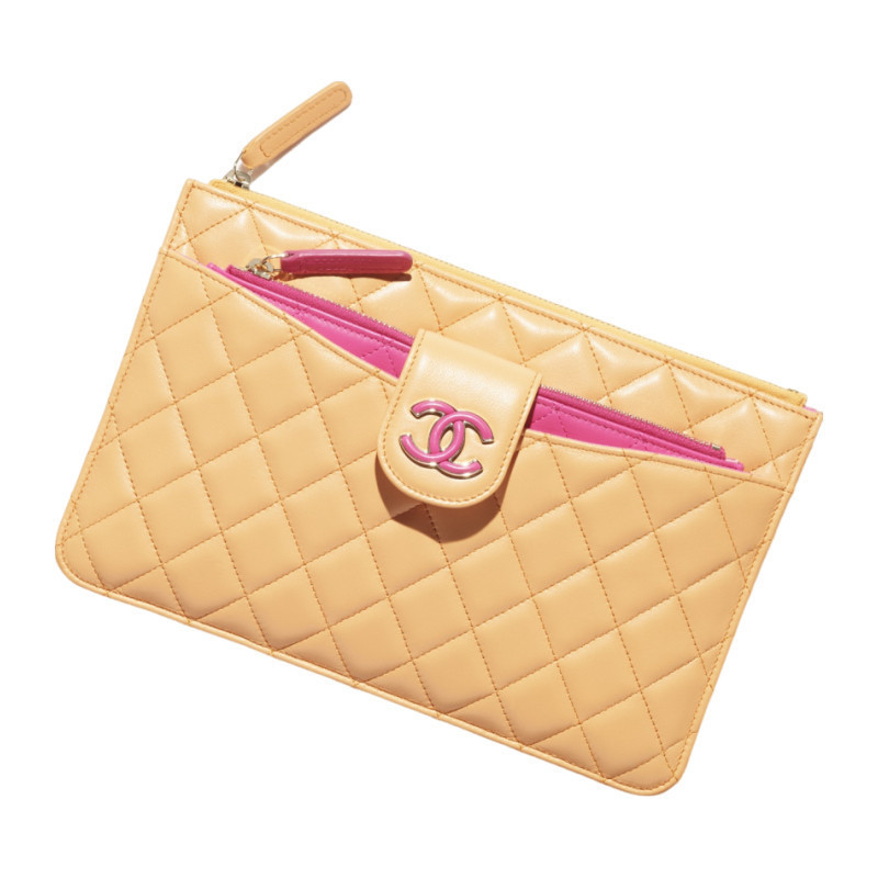 Chanel Wallet Zipper Clutch Authentic 100 % A308