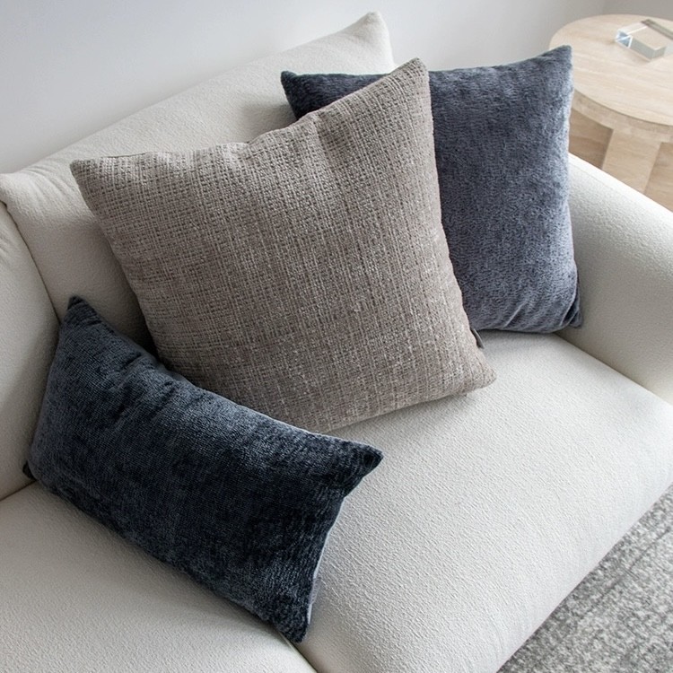 สิ่งทอบ้านของ Yun Chao☁️อิตาเลี่ยน High-End ตัดขนแกะหมอนนุ่มตัวอย่าง House Five-Star Hotel สีเทาสีฟ้าสีน้ําตาลโซฟาเบาะปลอกหมอนโซฟา