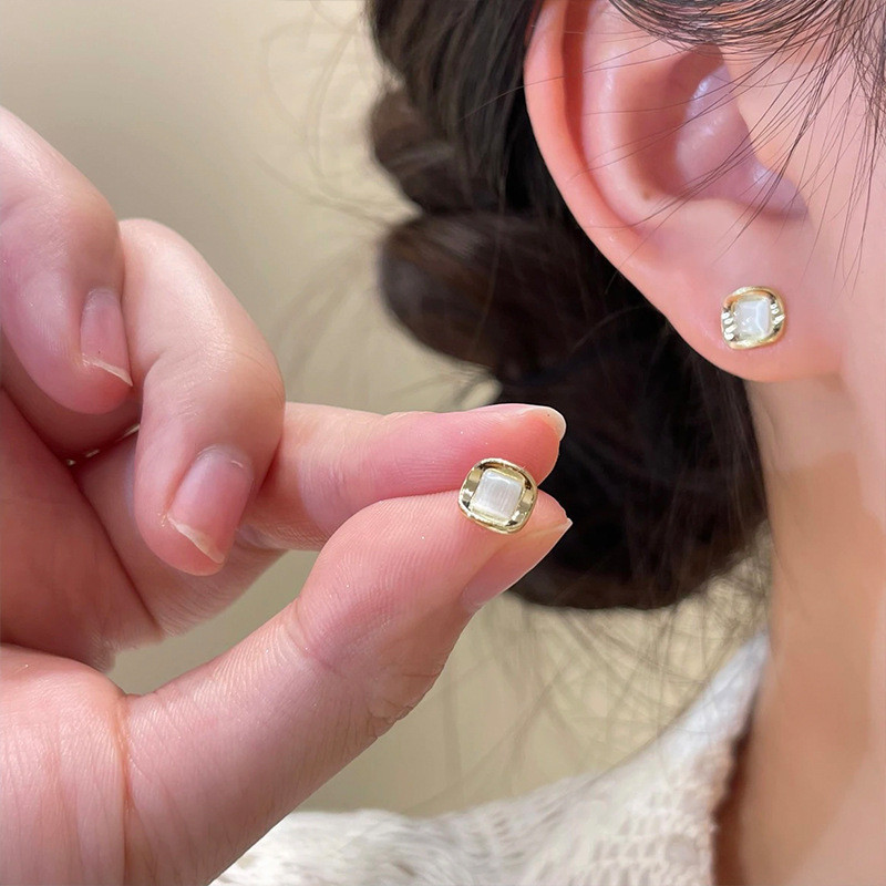 ขนาดเล ็ กประณีตหูสตั ๊ ดแฟชั ่ นเกาหลี S925 เงินชุบต ่ างหูเครื ่ องประดับอุปกรณ ์ เสริมสําหรับผู ้ หญิง