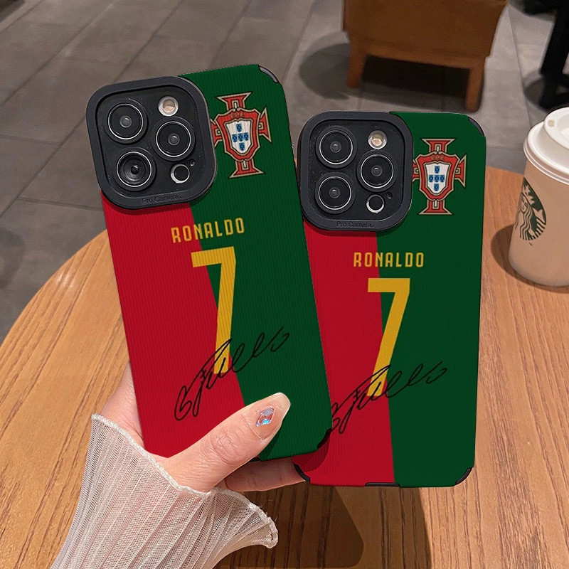 เหมาะสําหรับ iPhone15/14Promax/11/xs/XSMAX Simple โปรตุเกสทีมฟุตบอล C Luo No. 7 กรอบ 13/12 นิ่ม มีน้ําค้างแข็ง ที่ไม่ซ้ํากัน 11มือโปร ซิลิโคนกันกระแทก xs เคสโทรศัพท์ขั้นสูง