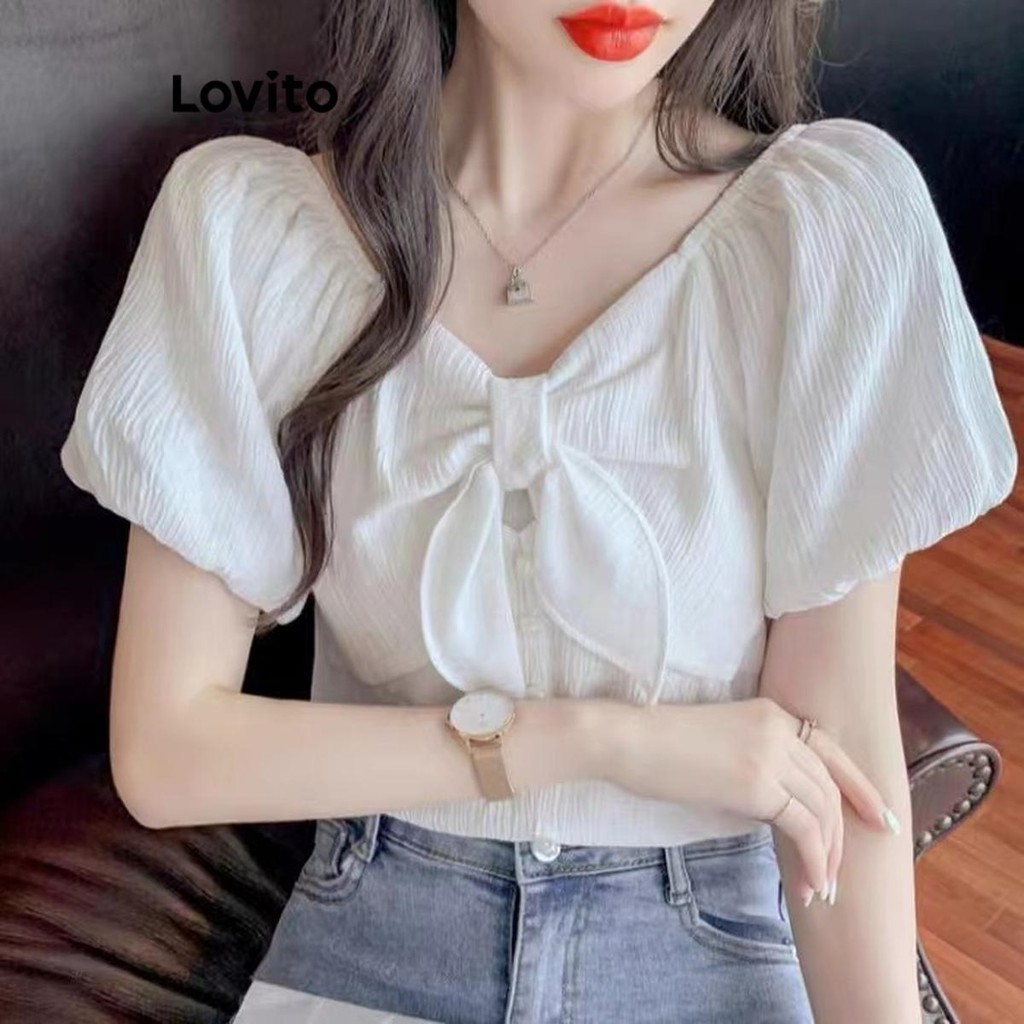 Lovito เสื้อเบลาส์ผู้หญิง มีสายผูก สีพื้น สไตล์ลำลอง LNE46015