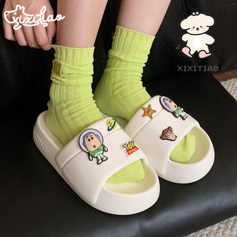 Xitiao Girls Toy Story Buzz Lightyear รองเท้าแตะ 2024 ฤดูร้อนสไตล์ใหม่กลางแจ้ง EVA Soft Sole รองเท้าแตะการ์ตูนรองเท้าแตะ