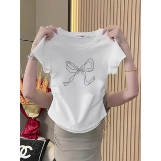 เสื้อครอปเอวลอยรัดรูปเสื้อแฟชั่นผู้หญิงวัยรุ่นสวยๆ เสื้อครอปเข้ารูป สไตล์เกาหลีเสื้อยืดผู้หญิง เสื้อยืดครอปเอวลอยทรงเข้า