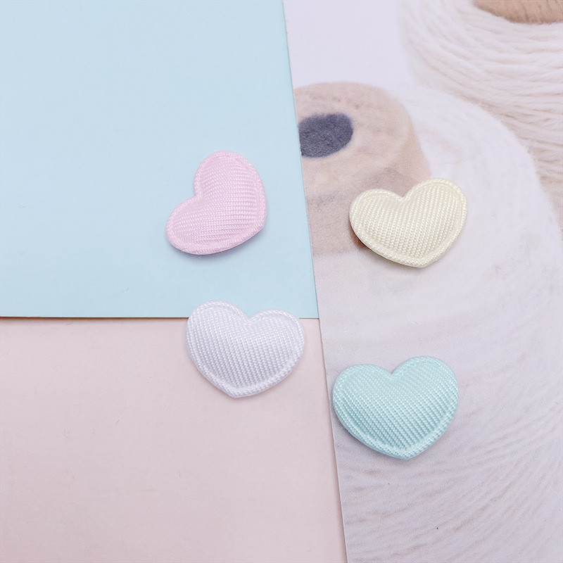 50 ชิ้น/ล็อต 17*15 มม.เบาะ Glitter ผ้าหัวใจ Appliques สําหรับ DIY หมวกเสื้อผ้ากางเกงขายาวอุปกรณ์เย็บผ้า Headwear ตกแต่งแพทช์ - รูปที่ 5