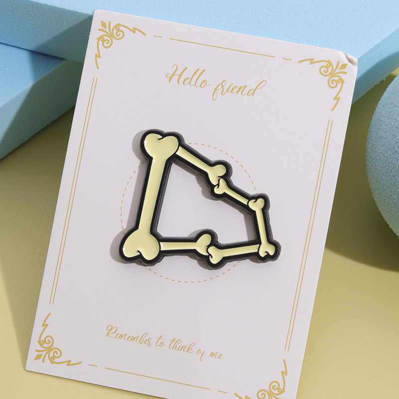 Creative Bone Pins หมวกคลิปเข็มกลัดการ์ตูนยุคใหม่หมวกเข็มกลัดป้ายโลหะ Pins เสื้อผ้าเป้หมวกอุปกรณ์เสริมของขวัญ