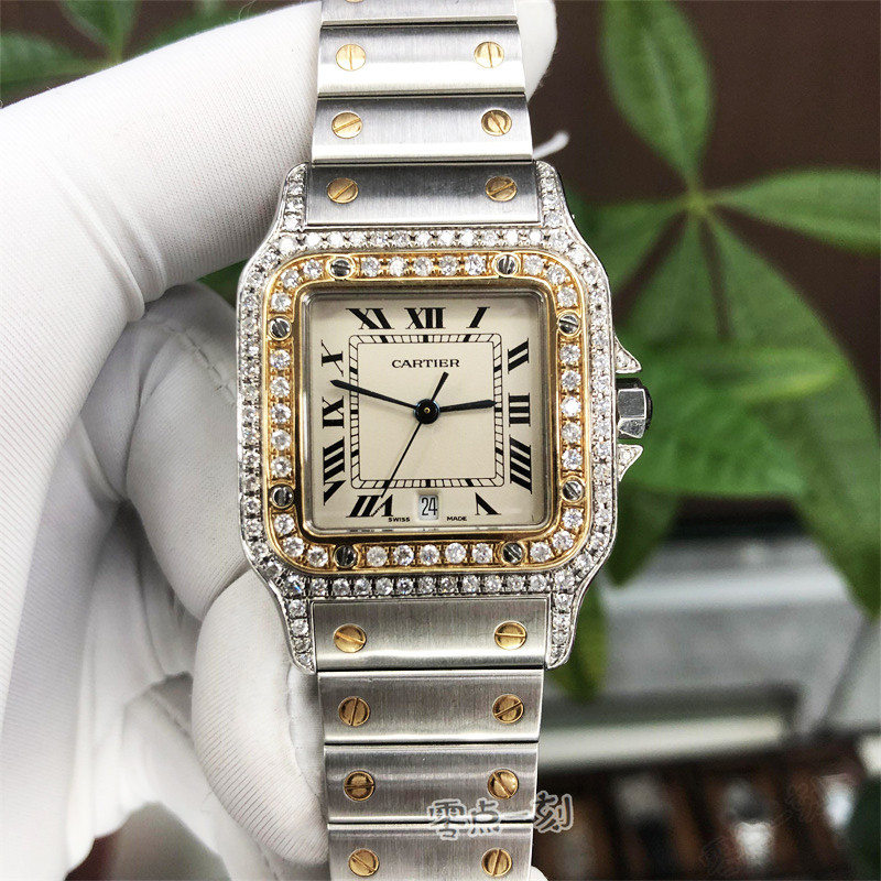 Cartier Cartier นาฬิกาผู ้ หญิง Santos Gold Back Diamond English Watch 30 * 32 มม