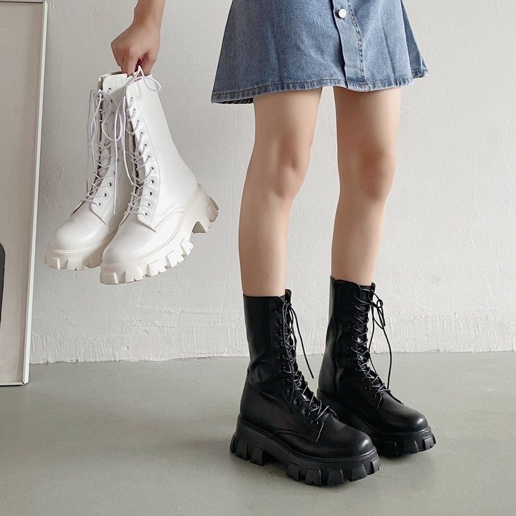 แฟชั่นหนาsoled Laced-Up Martin Bootsสไตล์ใหม่รอบToeด้านหน้าLaced-Upซิปด้านข้างกลางหลอดสีทึบสบายMartin Boots Laced-U