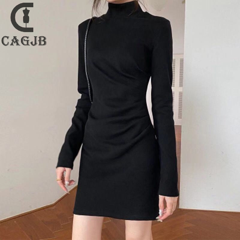 [SSNE] ฤดูใบไม้ร่วงคอเต่าผู้หญิงชุดสั้นสีทึบ Elegant Basic Slim Dress UOM