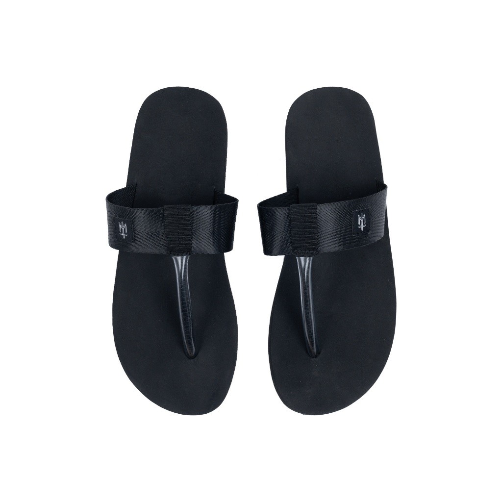 FF 41 MATERNAL DISASTER รองเท้าแตะ SPONGE T BAR FLIP PLOP สีดําต้นฉบับ