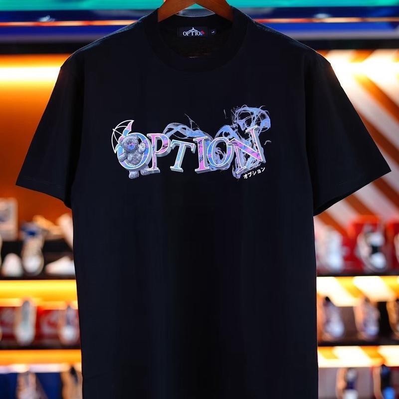 เสื้อยืดคอกลมแขนสั้น ตัวอักษร "OPTION" สีสันสดใส ระบายอากาศได้ ทนทาน