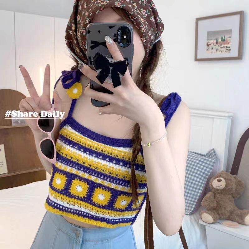CY.เสื้อสายเดี่ยวถักไหมพรม เสื้อกั๊ก ถักลายดอกไม้ สไตล์โบฮีเมี่ยน Women Clothing ผู้หญิง