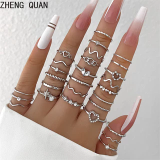 22pcs 28pcs Minimalist หัวใจ Wave แหวนชุด Cubic Zirconia Accents ดอกไม้ Love ปรับ Stackable แหวนชุดผู้หญิงเครื่องประดับ Boho Chic วันหยุดของขวัญทุกวันสวมใส่อุปกรณ์เสริม