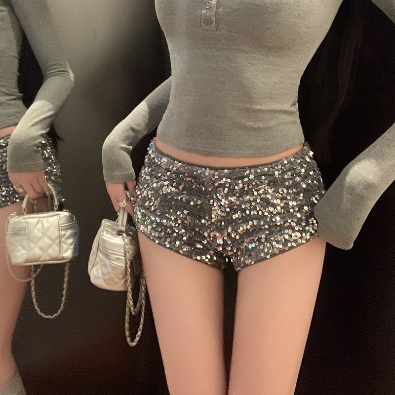 ✨Hot Girl Retro Sequined Slim-fit Super Shorts Womens Anti-glare Shiny Sparkling Hip a-line Casual Pants