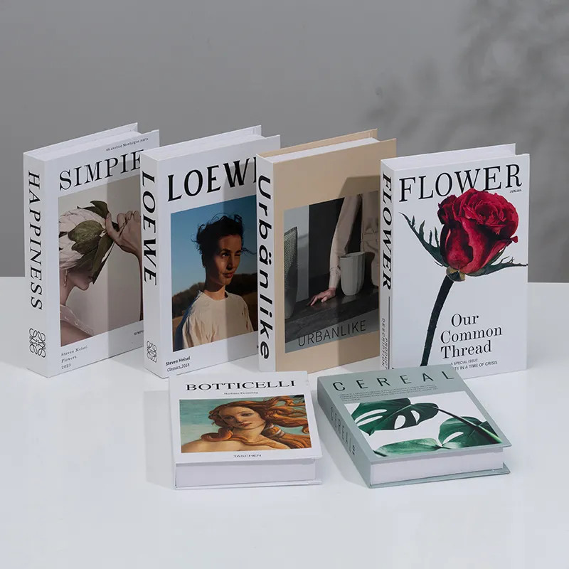 หนังสือปลอม หนังสือปลอม หนังสือตั้งโชว์ พร็อพหนังสือ พร็อพถ่ายรูป ม็อคอัพ ลวดลายสวยงามคมชัดเหมือนจริง