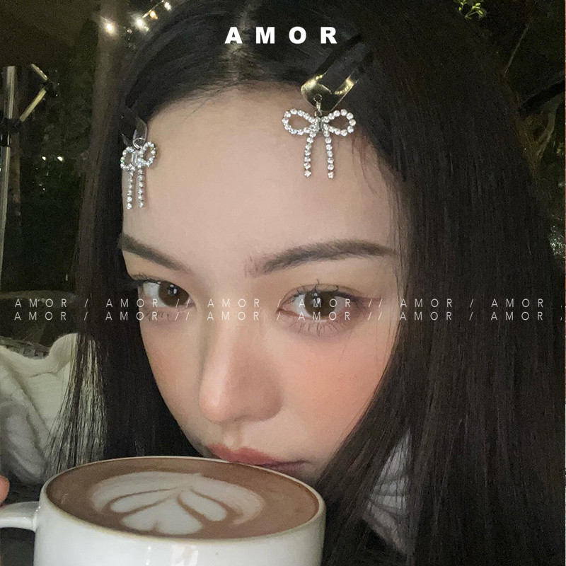 Y2k Sweet Cool ~Instagram สไตล ์ Silver Water Diamond กิ ๊ บติดผมโบว ์ โลหะสําหรับสาวที ่ มีบุคลิกภาพระดับสูง