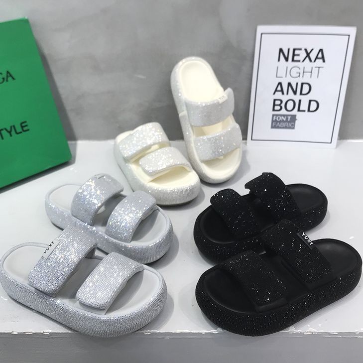 2024 ฤดูร้อนสไตล์ใหม่ Small Man 7 มัฟฟินด้านล่าง Rhinestone Flip-Flops ผู้หญิง Casual All-Match หนา Soled ของแท้หนัง Slipp