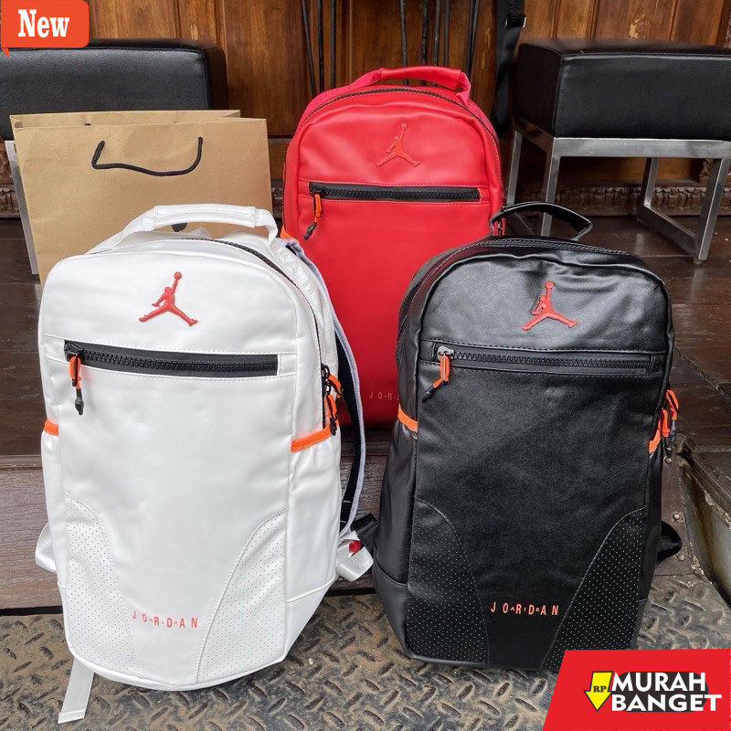 กระเป๋าเป้สะพายหลังผู้ชายอินเทรนด์ RETRO LEATHER JORDAN BACKPACK 6 / JORDAN หนังกระเป๋าเป้สะพายหลัง 