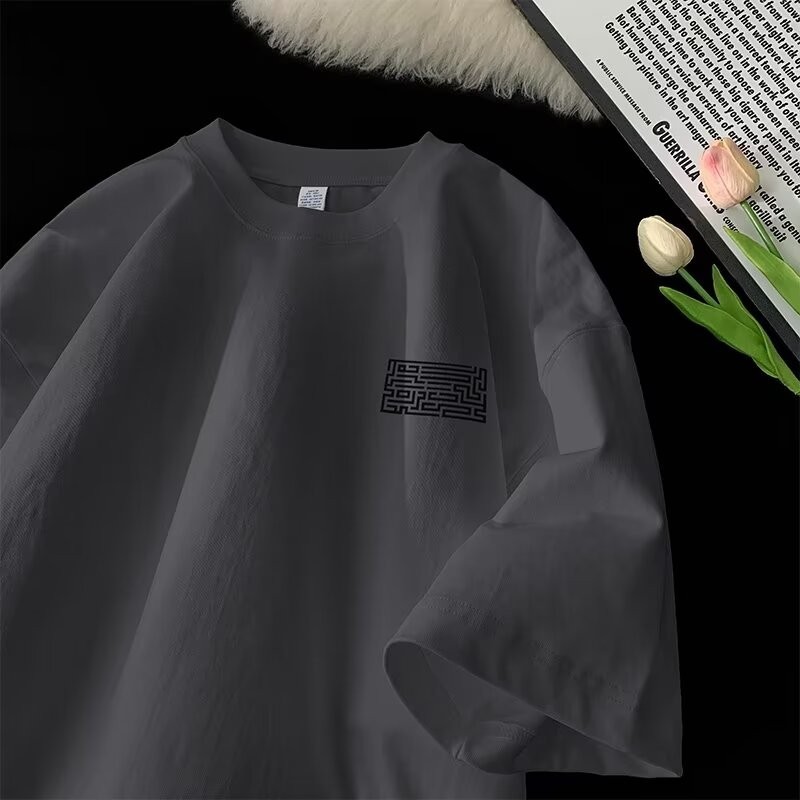 M-8XL เสื้อยืดบางและหลวมสําหรับผู้ชายในช่วงฤดูร้อนที่เรียบง่ายและอินเทรนด์อเนกประสงค์อเมริกัน High Street แบรนด์อินเทรนด์รอบคอแขนสั้นด้านบน